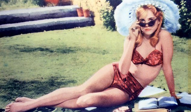 Wow, Lolita! Go, Baby, Go!!